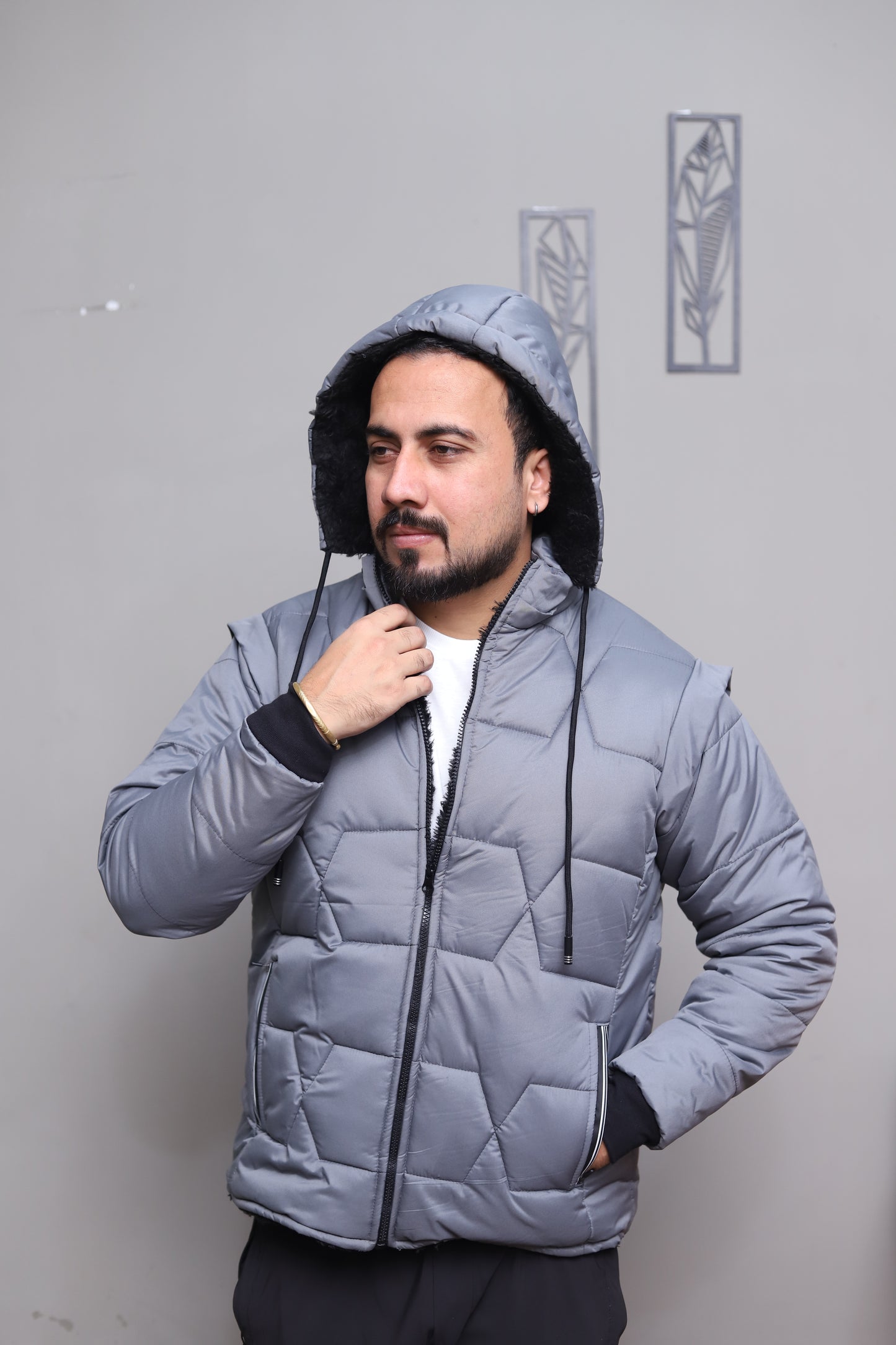 Grey Detachable Sleeves Puffer Jacket