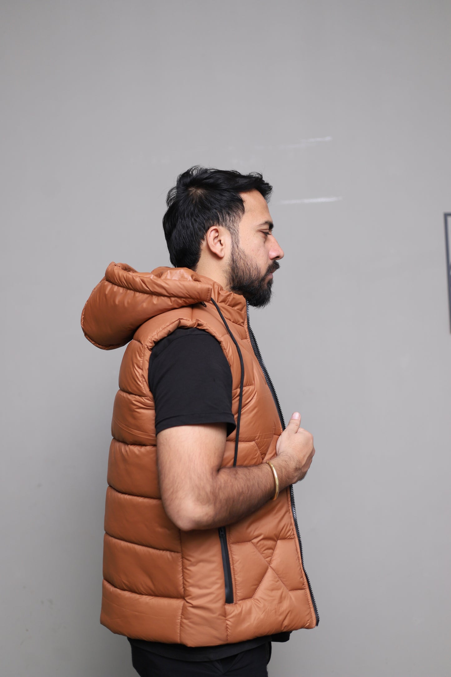 Imported Brown sleeveless puffer jacket