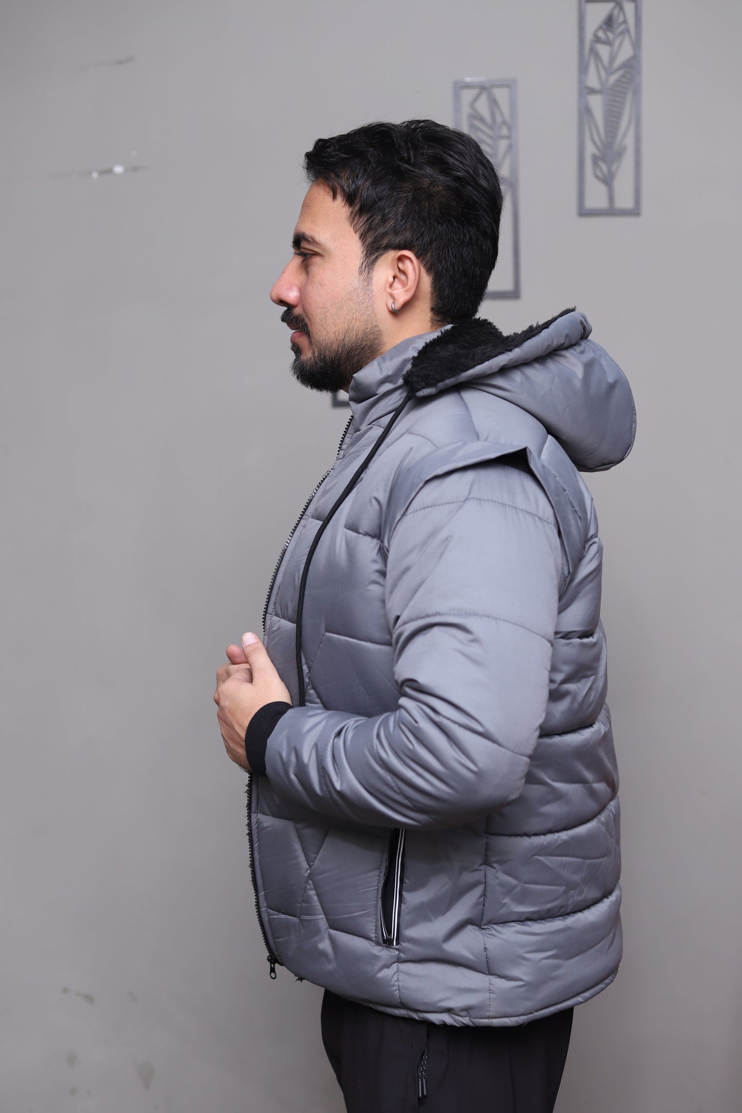 Grey Detachable Sleeves Puffer Jacket