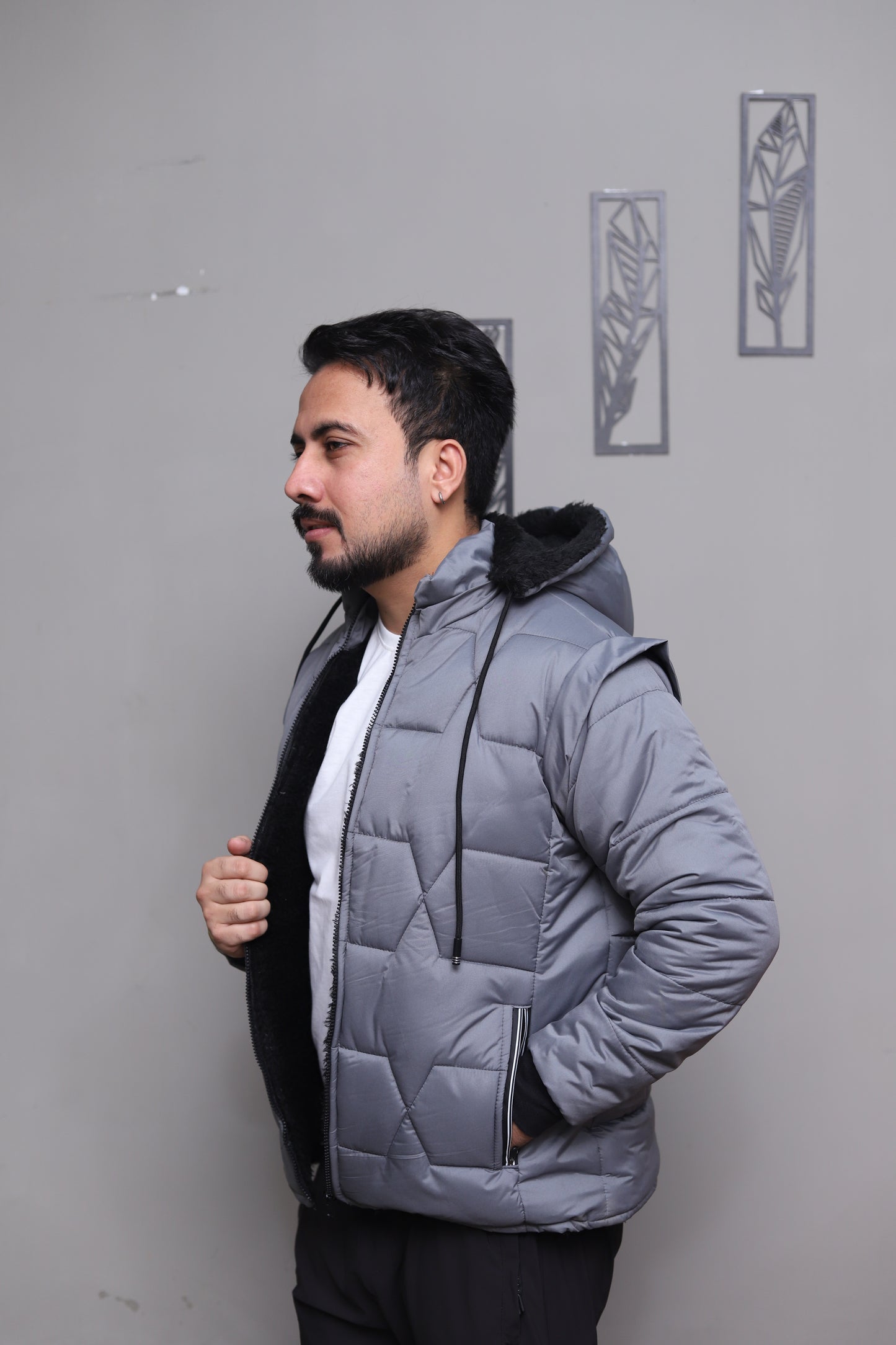 Grey Detachable Sleeves Puffer Jacket