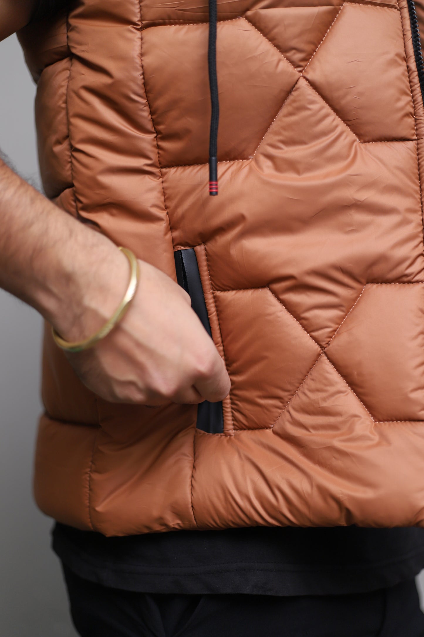Imported Brown sleeveless puffer jacket